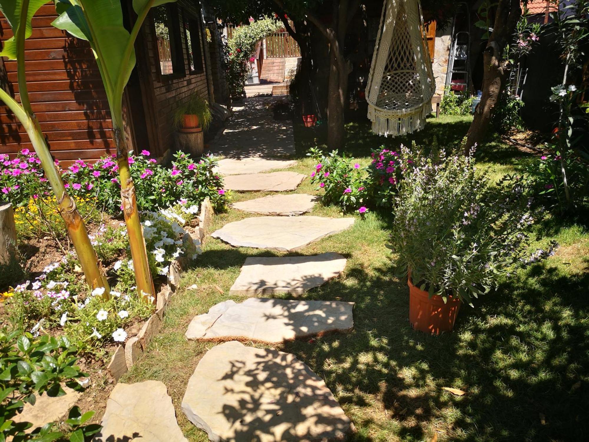 Demeter Rose Stonehouse Pansion Antália Exterior foto