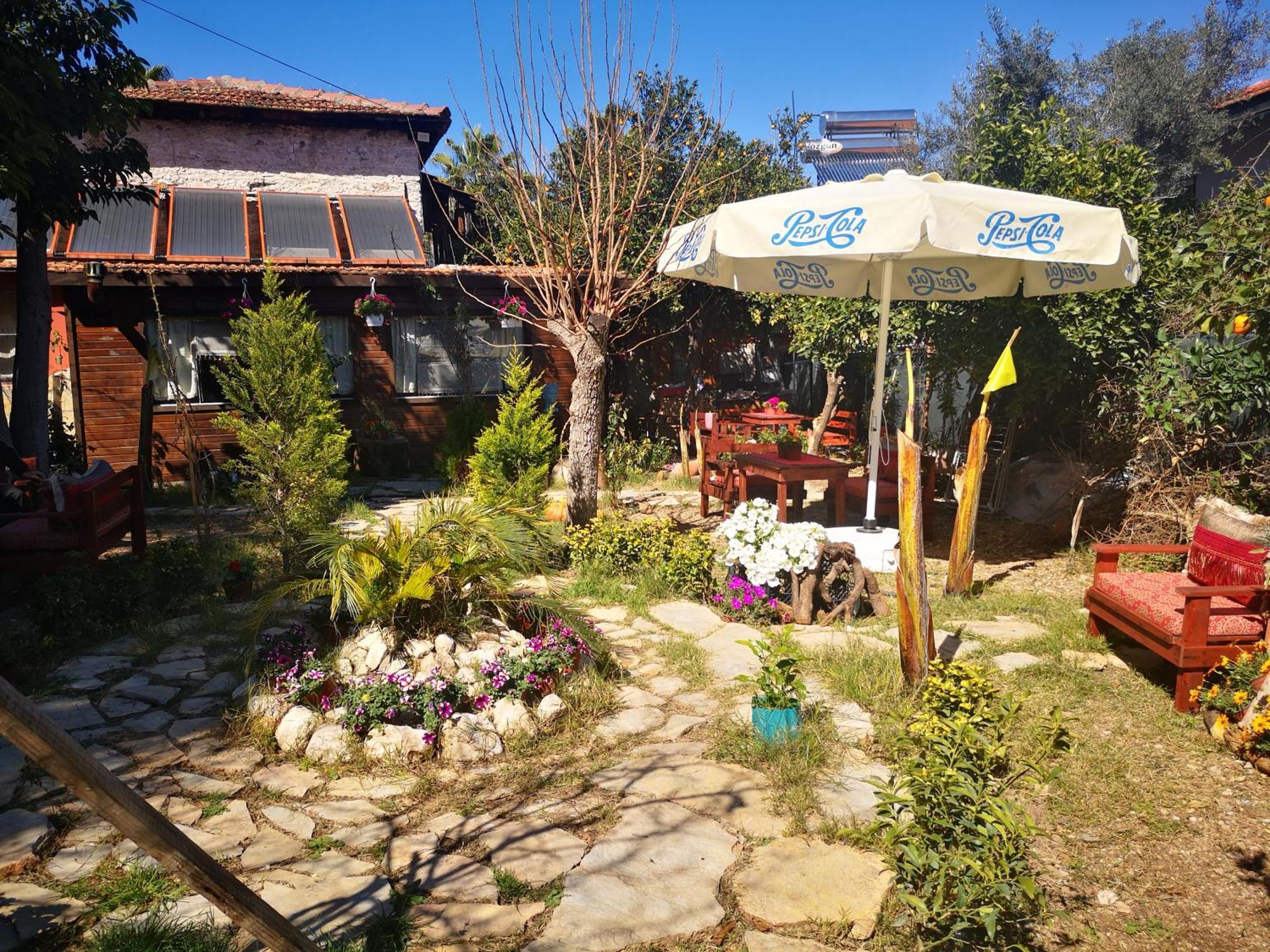 Demeter Rose Stonehouse Pansion Antália Exterior foto