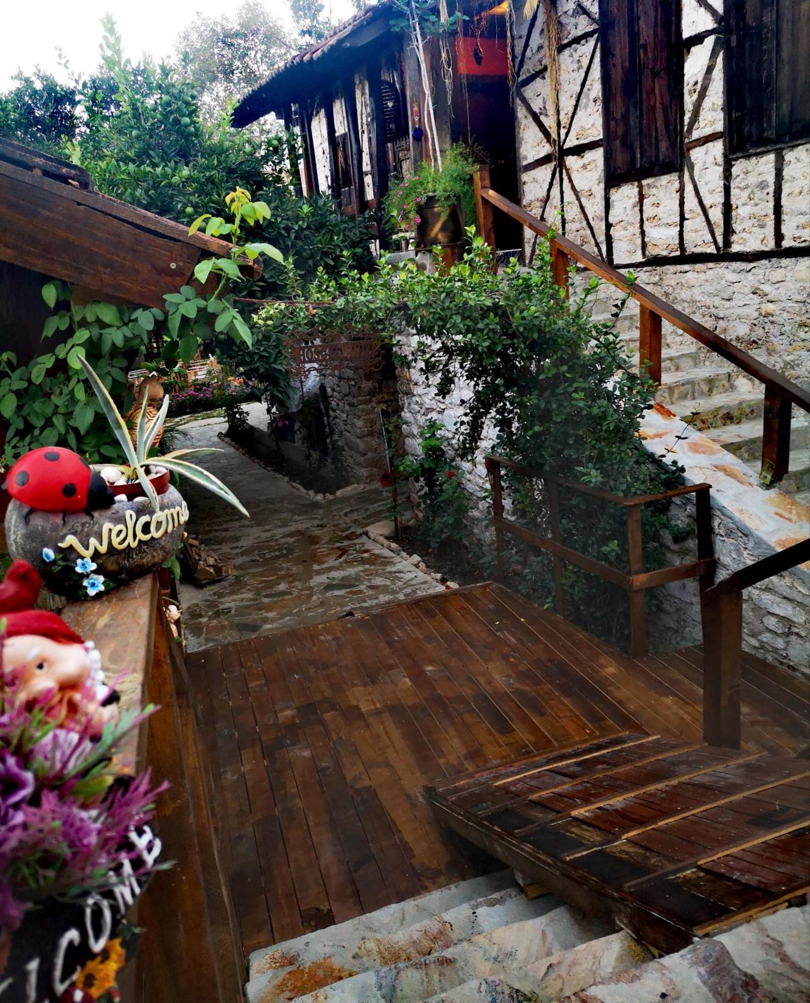 Demeter Rose Stonehouse Pansion Antália Exterior foto